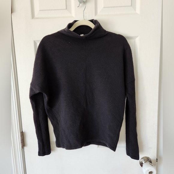 Lululemon Along the Way Mock Neck LS Size XXS - Picture 15 of 15
